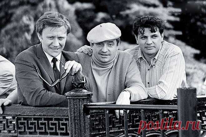 МАРК ЗАХАРОВ: «АНДРЕЕМ МЕНАКЕРОМ ДОЛЖЕН БЫЛ ЗВАТЬСЯ БЛИСТАТЕЛЬНЫЙ АКТЁР МИРОНОВ…» | Golosa.info