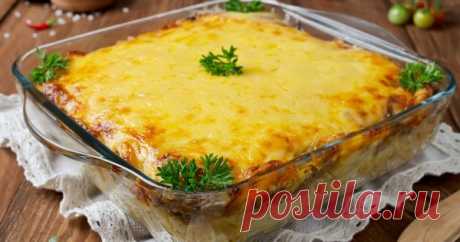 10 самых лучших рецептов мяса по-французски История блюда, которое мы привыкли называть французским, начинается в XIX веке. Тогда мясо этим способом для графа Алексея Орлова готовил повар Урбен Дюбуа. В то время оно называлось телятиной по-Орловски и состояло из повторяющихся слоев.