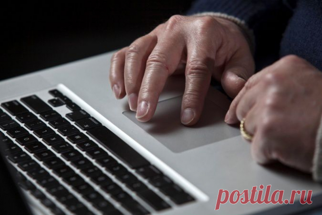 Роскомнадзор заблокировал 13 украинских сообществ в социальной сети "ВКонтакте" // KP.RU