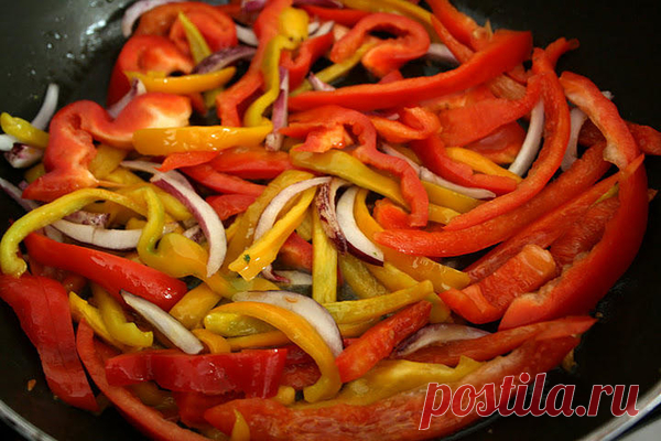 Рецепт перец сладкий с креветками (peperoni e gamberi saltati), пошагово, с фото – Рецепты итальянской кухни