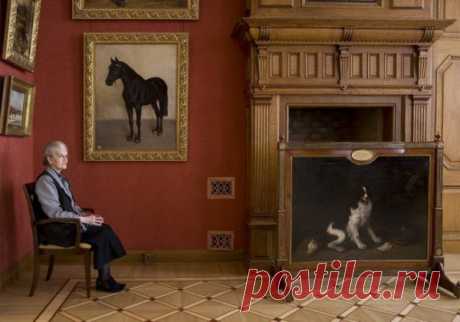 Смотрительницы русских музеев