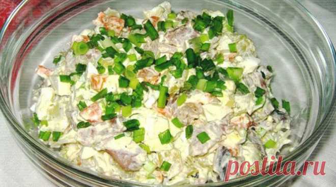 Салат «Прибой» с селедочкой: Простой и очень вкусный