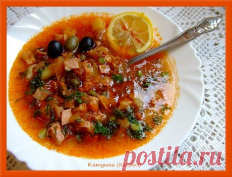 Суп солянка мясная