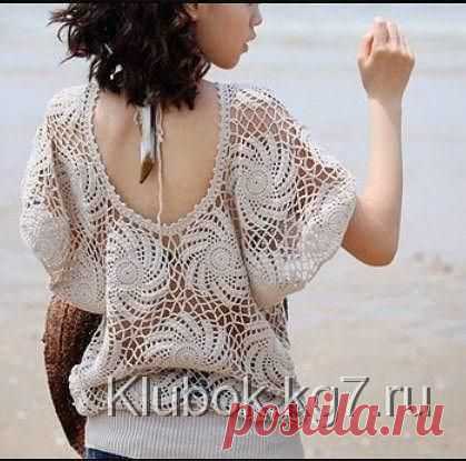 Стильная ажурная кофточка, вязаная из мотивов