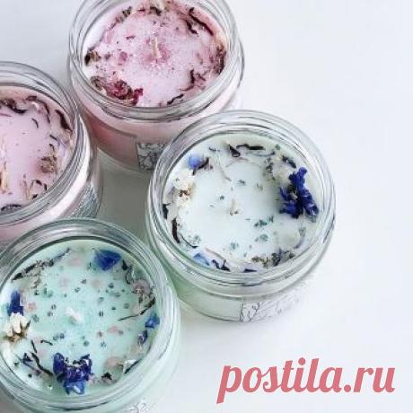 🥶чем сильнее холода, тем сильнее ощущаешь нехватку теплых свечей у себя дома.. зажигайте! 🌟это же так волшебно!
🌟свечи в большой баночке с сухоцветами и кварцем по 550р🌟
