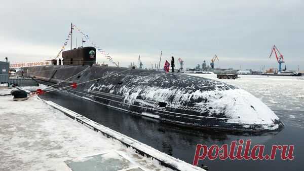 Атомная подлодка "Генералиссимус Суворов" прибыла на базу ТОФ