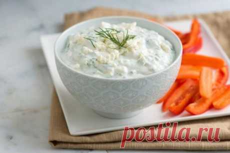 Чем заменить майонез: 10 домашних и вкусных соусов Если вы не знаете, чем заменить майонез, то здесь вы найдете рецепты 10 домашних соусов и заправок для салатов. Готовьте - будет очень вкусно.