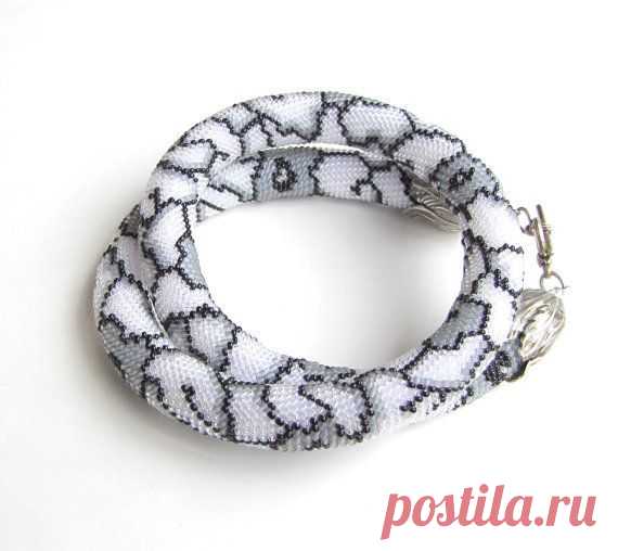 Bead crochet necklace lacy crochet rope