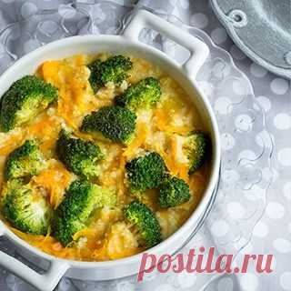 Кулинарные рецепты - Яичница в духовке, с облаком из брокколи - с фото и видео инструкцией на сайте Bonduelle.ru
