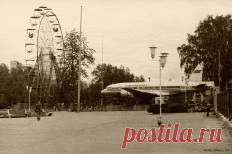 Горьковский парк. Пермь.1979г.