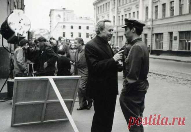 Кто сыграл Шарапова в кино? / Назад в СССР / Back in USSR