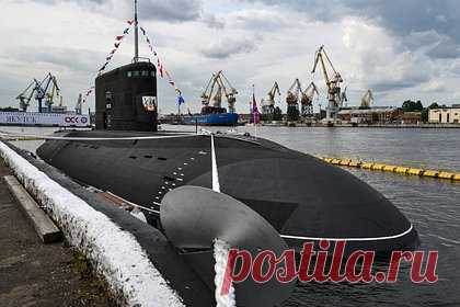 ВМФ России передали подлодку «Якутск»