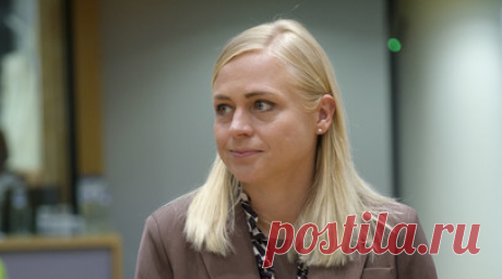 Адвокат Ярмуш высказалась о пранке Вована и Лексуса с участием министра Валтонен. Адвокат и специалист по гражданскому международному праву Мария Ярмуш прокомментировала пранк Владимира Кузнецова и Алексея Столярова, известных как Лексус и Вован, с участием главы внешнеполитического ведомства Элины Валтонен. Читать далее
