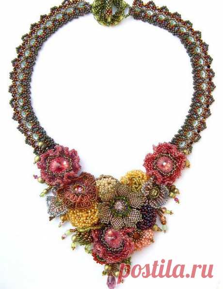 Virgina Whittum приколол(а) это к доске cool jewels