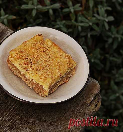 Творожно-яблочный пирог
