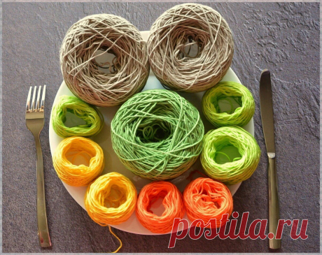 Вот куда можно деть остатки пряжи помимо мусорки | Ольга knits спицами и крючком | Яндекс Дзен