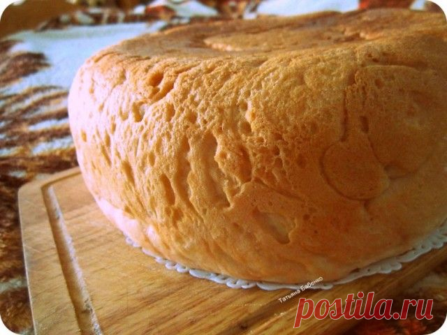 Вкуснейший белый хлебушек с чесночком в мультиварке