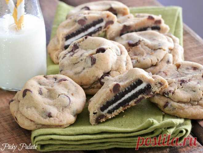 How to Make Oreo Stuffed Chocolate Chip Cookies - Cooking - Handimania