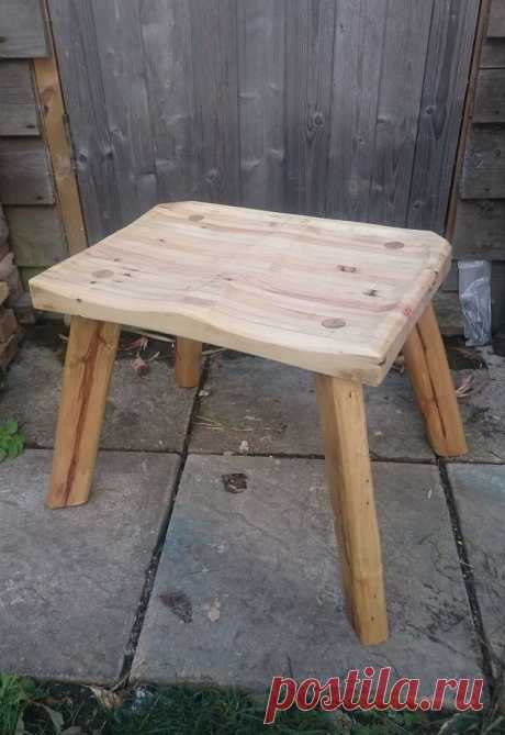 100% Pallet Wood Stool | Hometalk