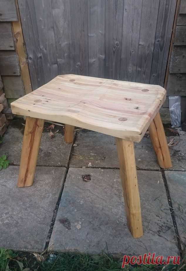 100% Pallet Wood Stool | Hometalk