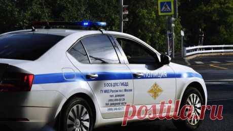 В Свердловской области пассажирский автобус столкнулся с бензовозом