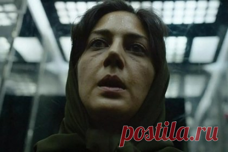 В российский прокат выйдет триллер «Убийца &quot;Святой паук&quot;». В российский прокат выйдет триллер Али Аббаси «Убийца &quot;Святой паук&quot;». Премьера картины состоялась в мае 2022 года на Каннском кинофестивале, где проект был удостоен приза за лучшую женскую роль — награду получила иранская актриса Зар Амир Эбрахими. В кинотеатрах России фильм начнут показывать с 4 мая 2023 года.