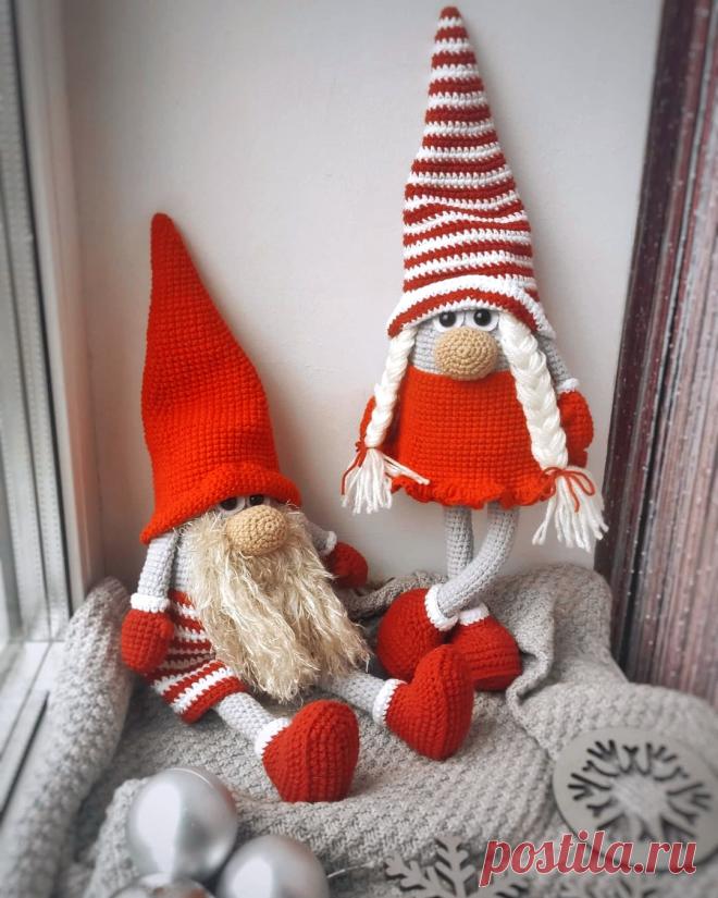 PDF Скандинавские Гномы крючком. FREE crochet pattern; Аmigurumi doll patterns. Амигуруми схемы и описания на русском. Вязаные игрушки и поделки своими руками #amimore - большой гном, гномик, кукла, куколка.