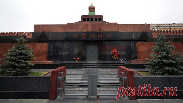 Зюганов заявил о сакральном смысле мавзолея Ленина