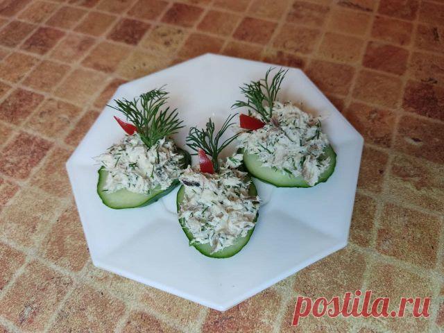 Праздничные бутерброды из скумбрии – пошаговый рецепт приготовления с фото