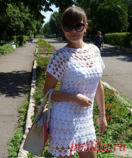 Белое платье