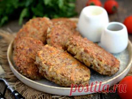 Гречневые котлеты с жареным луком и сыром — рецепт с фото пошагово