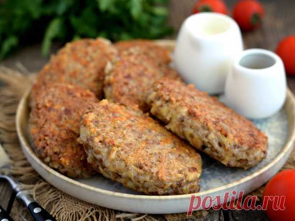 Гречневые котлеты с жареным луком и сыром — рецепт с фото пошагово