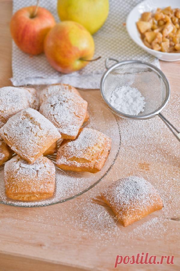 Сладкие итальянские равиоли с яблоками