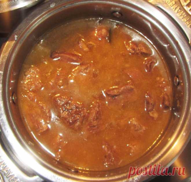 Говядина по-кремлевски (тушеная)