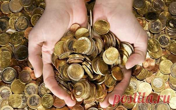Буквенные коды денег и удачи

Вполне естественно для любого человека желать искренних отношений, мечтать о карьерном росте и о реализации своих способностей, пытаться открыть новые таланты, хотеть изобилия и процветания для себя и своей семьи.

Но часто именно деньги являются камнем преткновения для многих людей.

Однако, существует немало инструментов для решения денежных проблем. Например — коды для денег или буквы для богатства.

Они помогут вам буквально притянуть день...