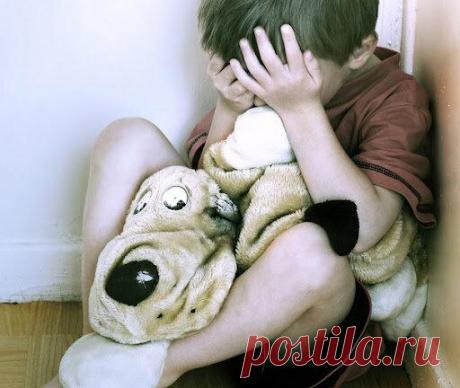 Депрессия у детей и подростков
Депрессия у детей — это психическое расстройство, которое проявляется следующим образом: плохим настроением (плаксивостью, капризностью), навязчивыми действиями (медлительностью движений), негативным мышлением, снижением аппетита. В детском возрасте депрессия редко соответствует классическим описаниям депрессии, поэтому не всегда удается выявить данное заболевание...
Читай дальше на сайте. Жми подробнее ➡