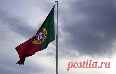 Португалия приостановила выдачу "золотых" виз россиянам. За 10 лет гражданам России выдали более 430 таких виз, общий объем инвестиций составил свыше €277 млн
