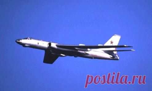 Ту-16.Бомбардировщик средней дальности