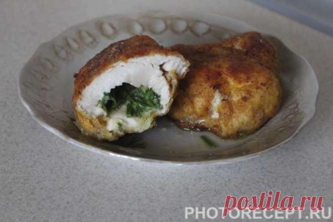Куриные котлеты - одно из наиболее вкусных и универсальных блюд