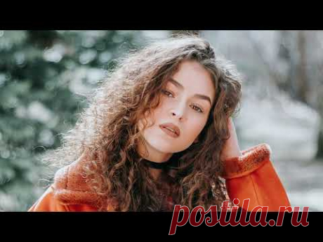 Где лучше знакомиться с девушкой.
&quot;Где лучше знакомиться с девушкой?&quot; - вопрос, кажется, из тех, что будут существовать вечно. Тем не менее, попробуем и мы рассмотреть некоторые случаи.
Это рассказ на одну остановку. 
Если вам нравятся мои видео, подписывайтесь на мой канал, спасибо!