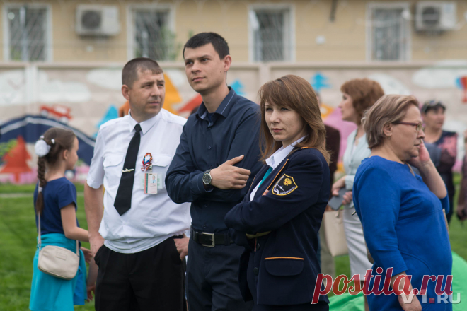 «Долой официоз»: в аэропорту Волгограда устроили вечеринку рядом с новым терминалом - Транспорт