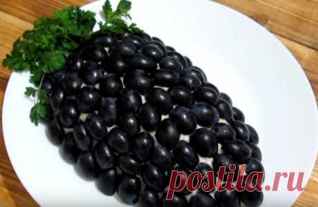 Салат Тиффани с курицей и виноградом: 10 рецептов