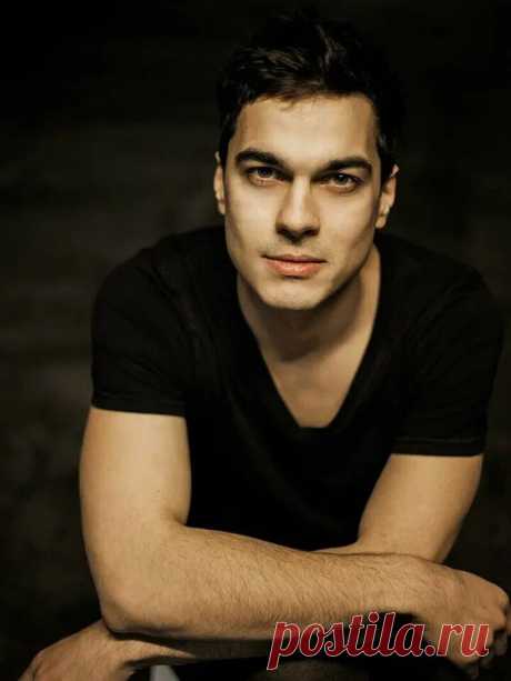 Константин Белошапка