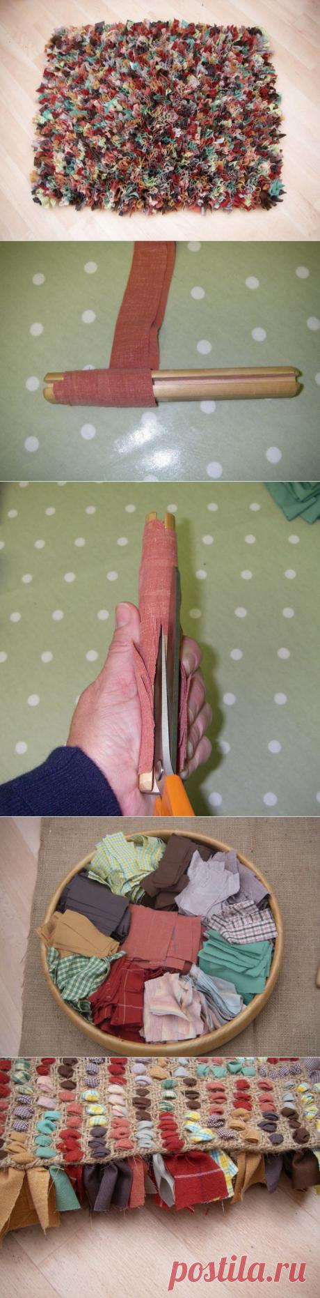 Коврик из старых веще