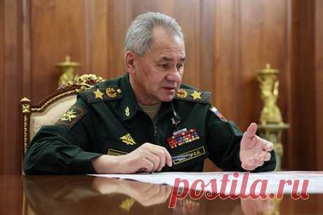 Шойгу раскрыл планы повышения живучести в условиях спецоперации. Минобороны России планирует оснащать всю технику дополнительной бронезащитой для повышения живучести в условиях проведения специальной военной операции (СВО). Об этом заявил глава оборонного ведомства Сергей Шойгу, чьи слова приводит Telegram-канал российского министерства.