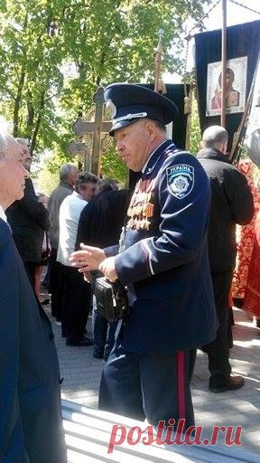 (2) Владимир Мотченов