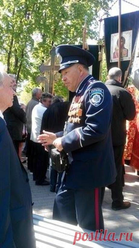 (2) Владимир Мотченов