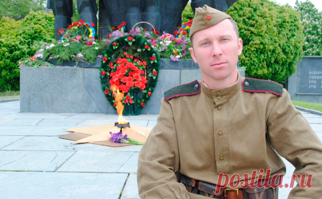 Глава поселка в Запорожье погиб в результате подрыва автомобиля. По данным пророссийской администрации региона, под сиденье машины Ивана Сушко подложили бомбу. Его назначили главой Михайловки в апреле. В 2015 году Сушко баллотировался в депутаты поселкового совета от «Оппозиционного блока»