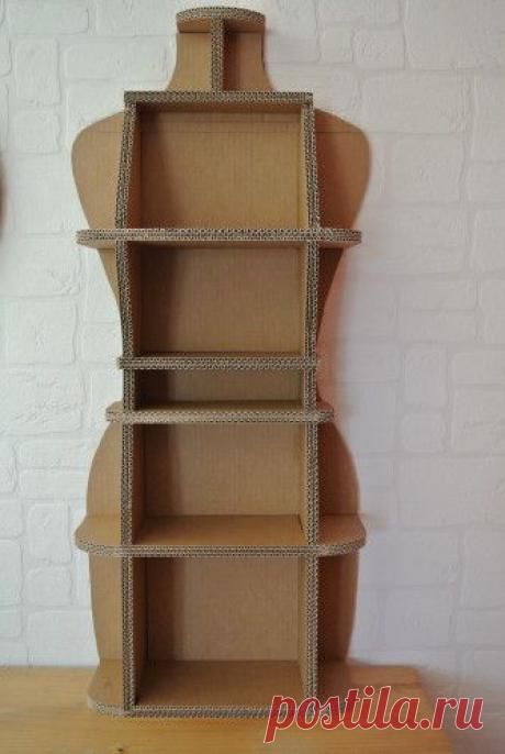 Buste étagère.... - Carton Magique