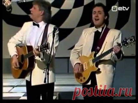 Kollane Allveelaev &amp; Jaak Joala -  Soojus